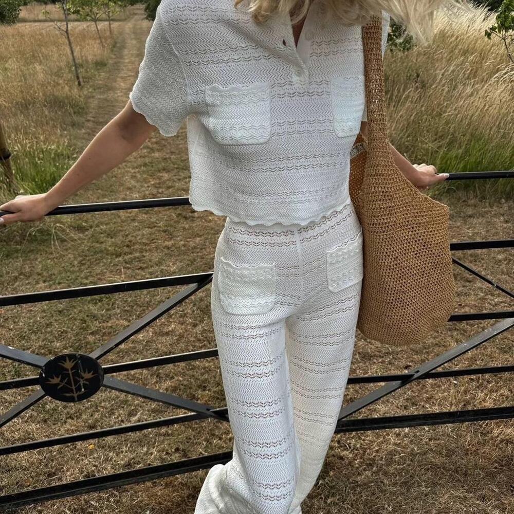 Helsa white crotchet set  with horizontal ribbed texture